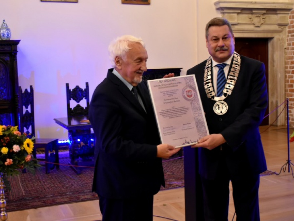 Honorowe  obywatelstwa dla tych, którzy ukochali Sandomierz [zdjęcia]