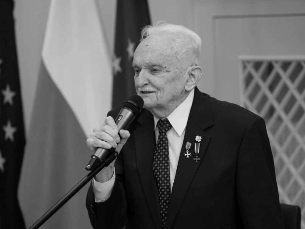 Odeszli w ostatnim roku - powiat sandomierski, staszowski i opatowski [zdjęcia]