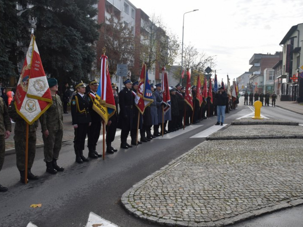 W Tarnobrzegu uczcili 104 rocznicę odzyskania niepodległości [zdjęcia]