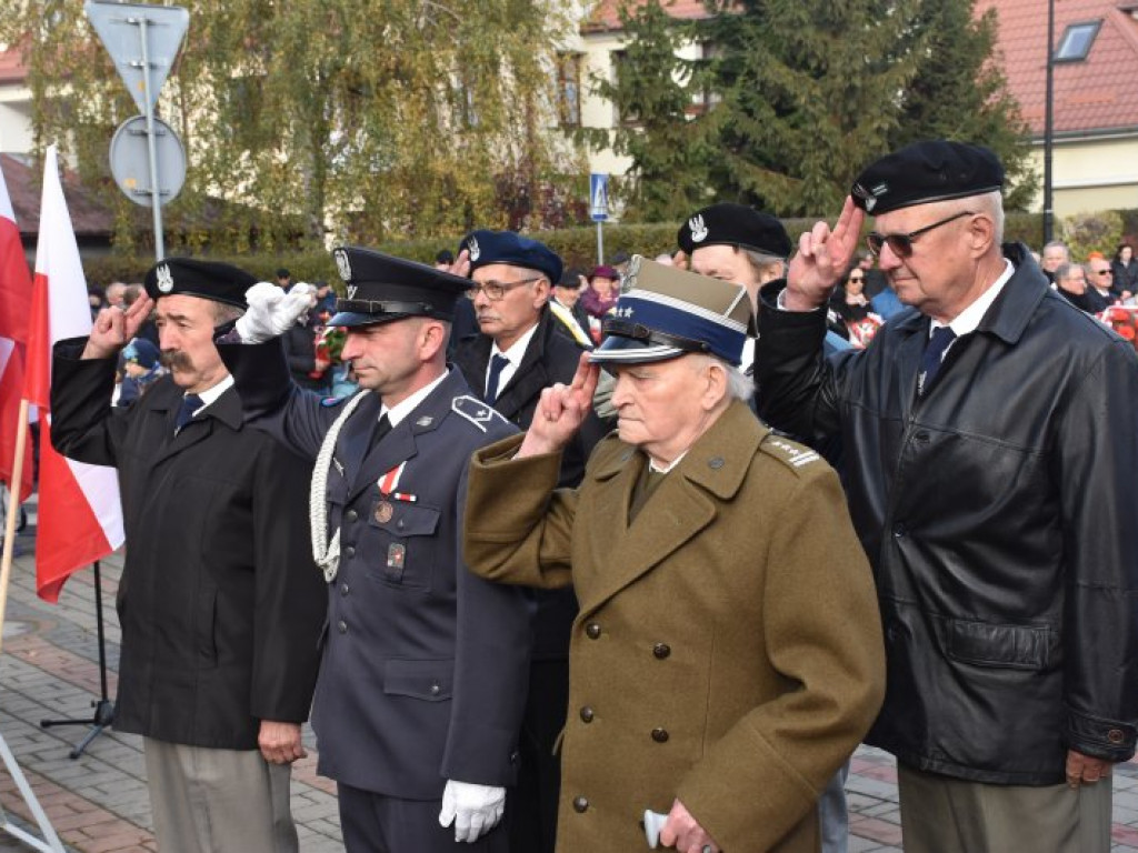 W Tarnobrzegu uczcili 104 rocznicę odzyskania niepodległości [zdjęcia]