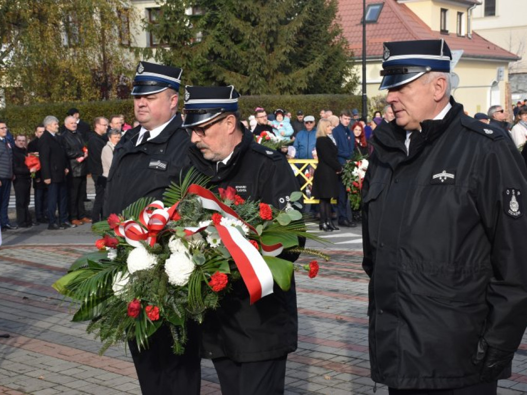 W Tarnobrzegu uczcili 104 rocznicę odzyskania niepodległości [zdjęcia]