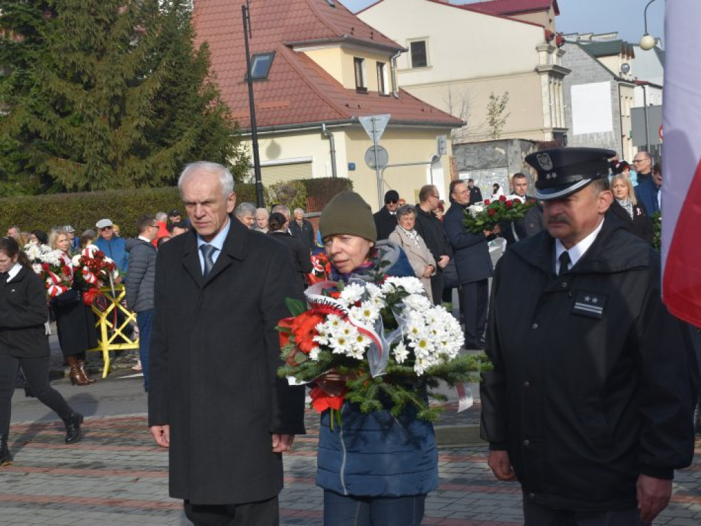 W Tarnobrzegu uczcili 104 rocznicę odzyskania niepodległości [zdjęcia]