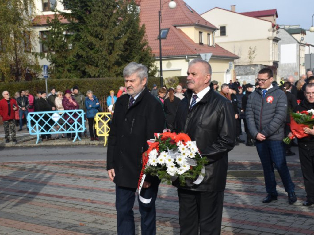 W Tarnobrzegu uczcili 104 rocznicę odzyskania niepodległości [zdjęcia]
