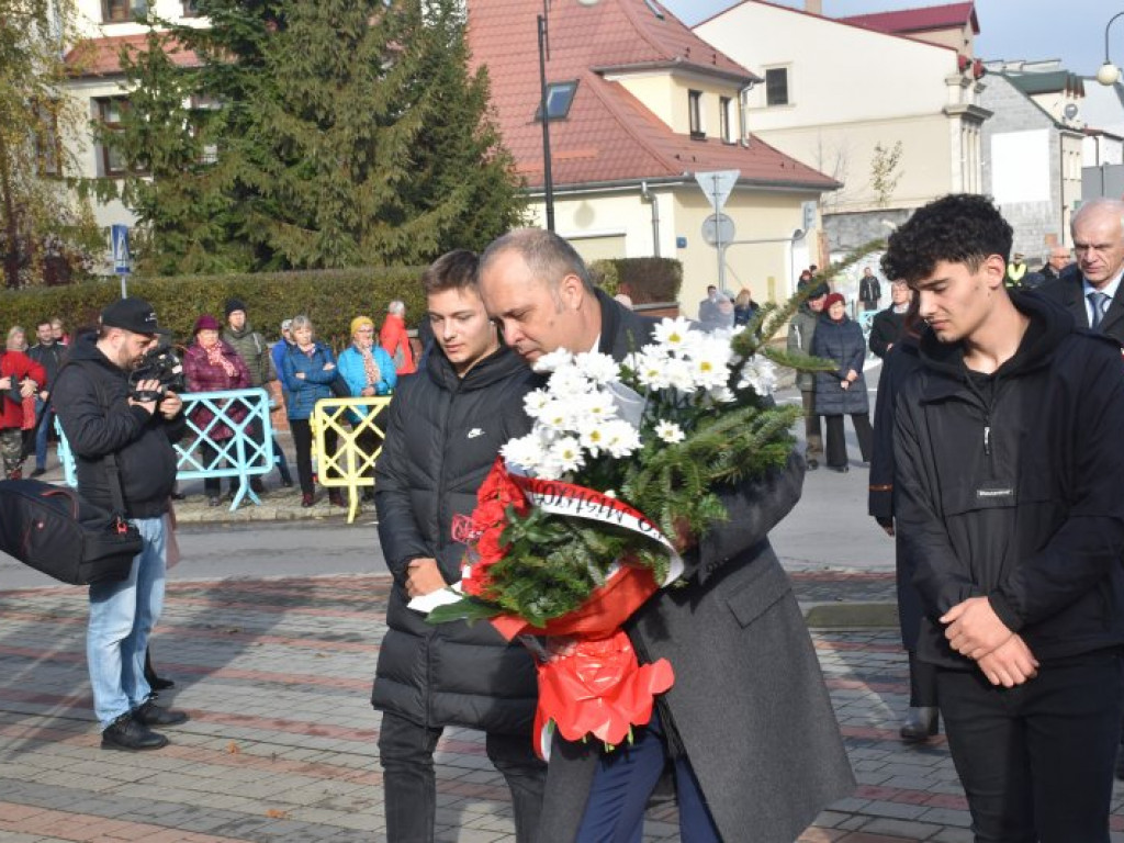 W Tarnobrzegu uczcili 104 rocznicę odzyskania niepodległości [zdjęcia]
