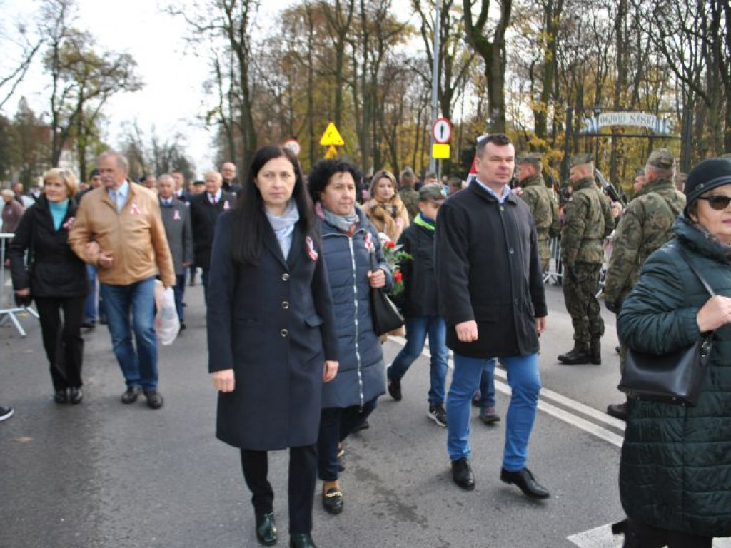 Tłumy sandomierzan uczestniczyły w obchodach Narodowego Święta Niepodległości [zdjęcia] [wideo]