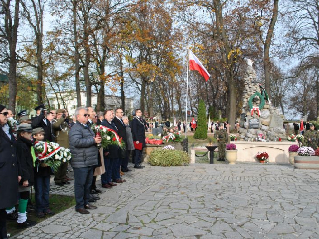 Tłumy sandomierzan uczestniczyły w obchodach Narodowego Święta Niepodległości [zdjęcia] [wideo]