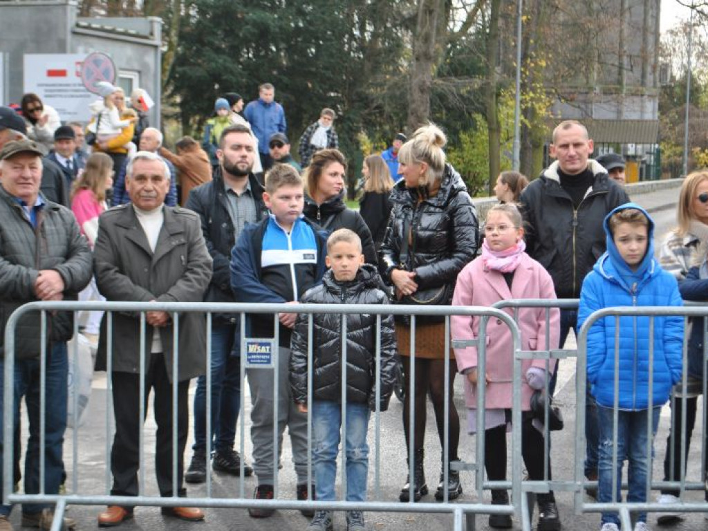 Tłumy sandomierzan uczestniczyły w obchodach Narodowego Święta Niepodległości [zdjęcia] [wideo]
