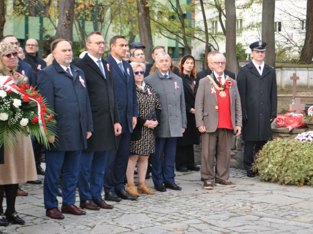 Tłumy sandomierzan uczestniczyły w obchodach Narodowego Święta Niepodległości [zdjęcia] [wideo]