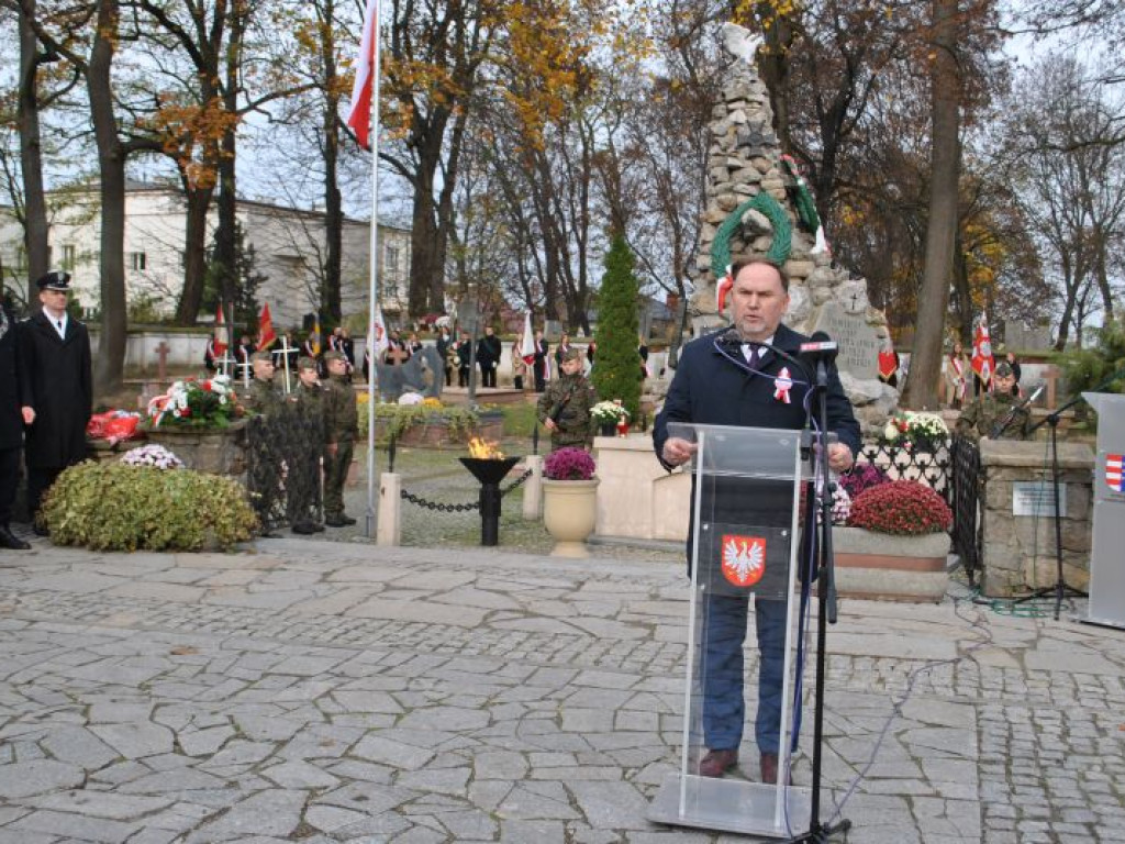 Tłumy sandomierzan uczestniczyły w obchodach Narodowego Święta Niepodległości [zdjęcia] [wideo]