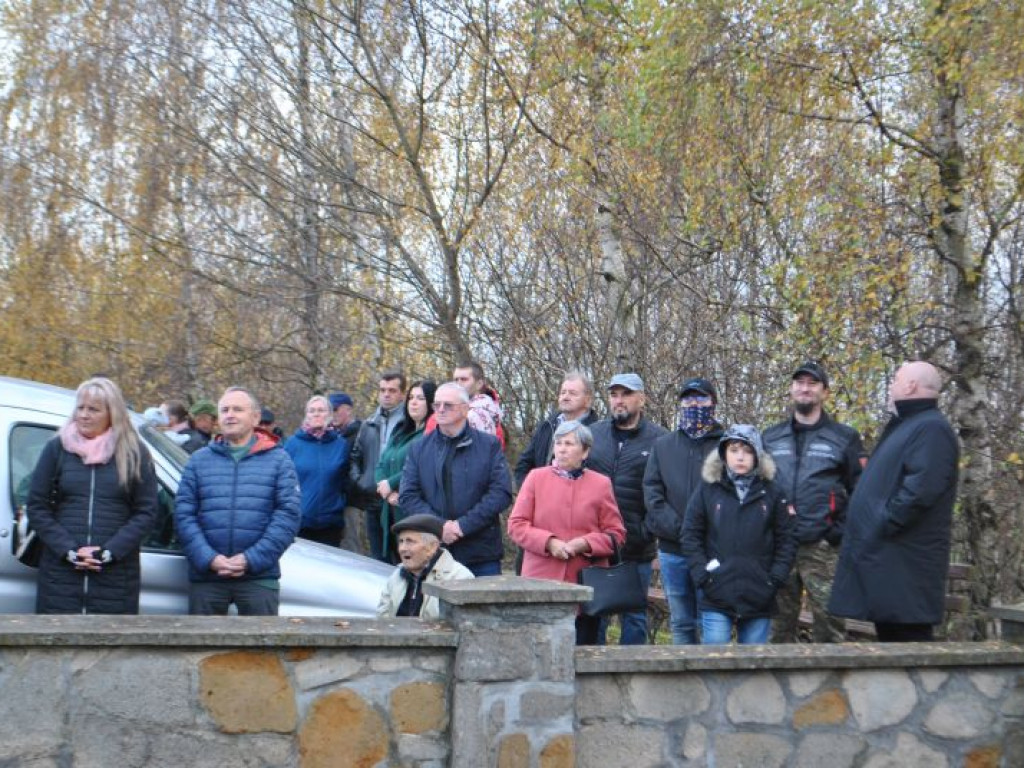 Uroczystości na cmentarzu legionistów w Górach Pęchowskich. Spoczywa tam wielu bohaterów walk o niepodległość [zdjęcia]