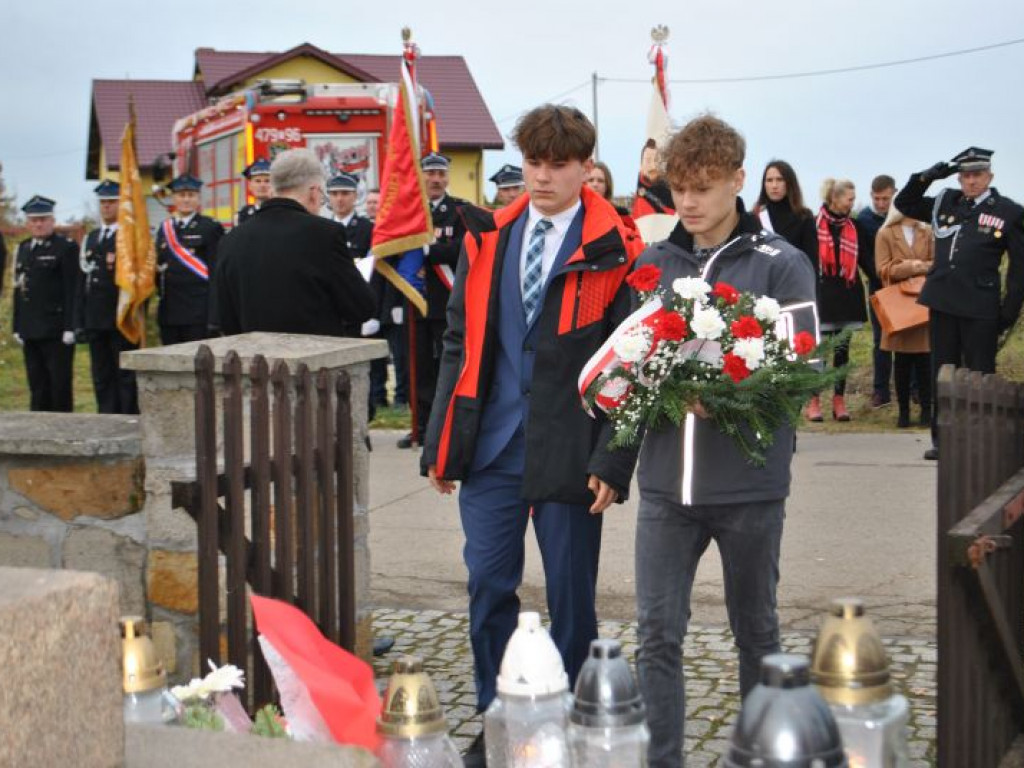 Uroczystości na cmentarzu legionistów w Górach Pęchowskich. Spoczywa tam wielu bohaterów walk o niepodległość [zdjęcia]