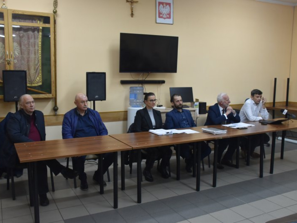 Znajdą inną lokalizację dla masztu sieci Play na tarnobrzeskim osiedlu Zakrzów? [zdjęcia]