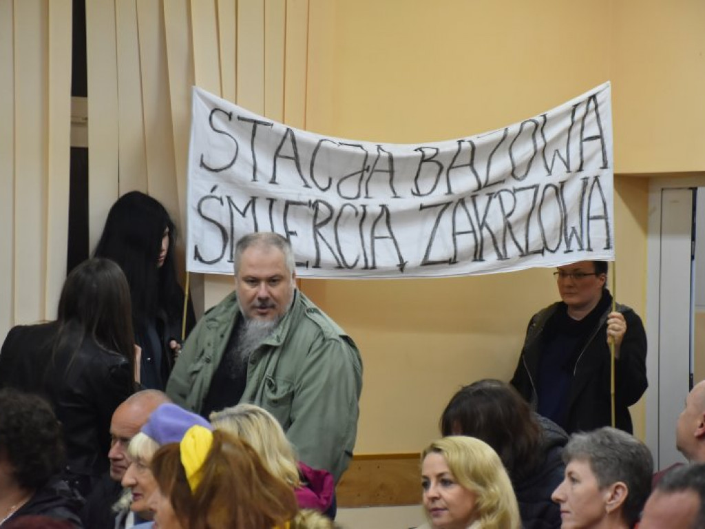 Znajdą inną lokalizację dla masztu sieci Play na tarnobrzeskim osiedlu Zakrzów? [zdjęcia]