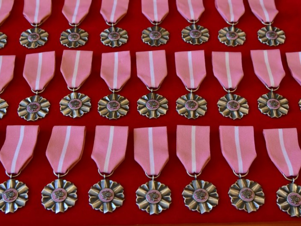 Złote gody w Tarnobrzegu. 15 par świętowało małżeńskie jubileusze [zdjęcia]