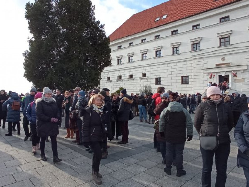 W Sandomierzu trwa Święto Młodego Wina. Zobacz zdjęcia z korowodu