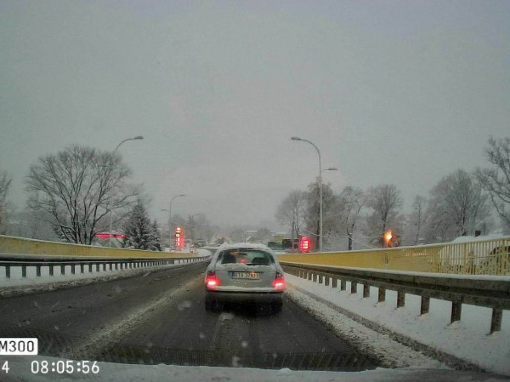 Cały sprzęt tarnobrzeskiego RDM odśnieża miasto [zdjęcia]