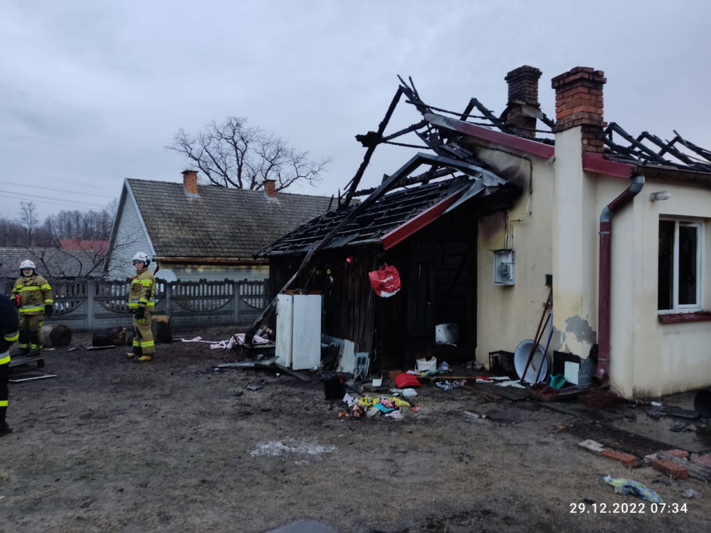 Tragiczny pożar domu. W budynku znaleziono zwłoki