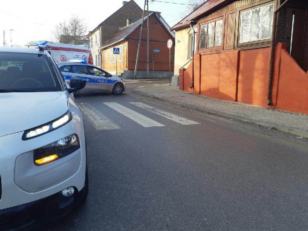 Potrącenie nastolatki na pasach
