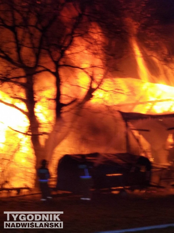 Pożar w Oględowie pod Staszowem