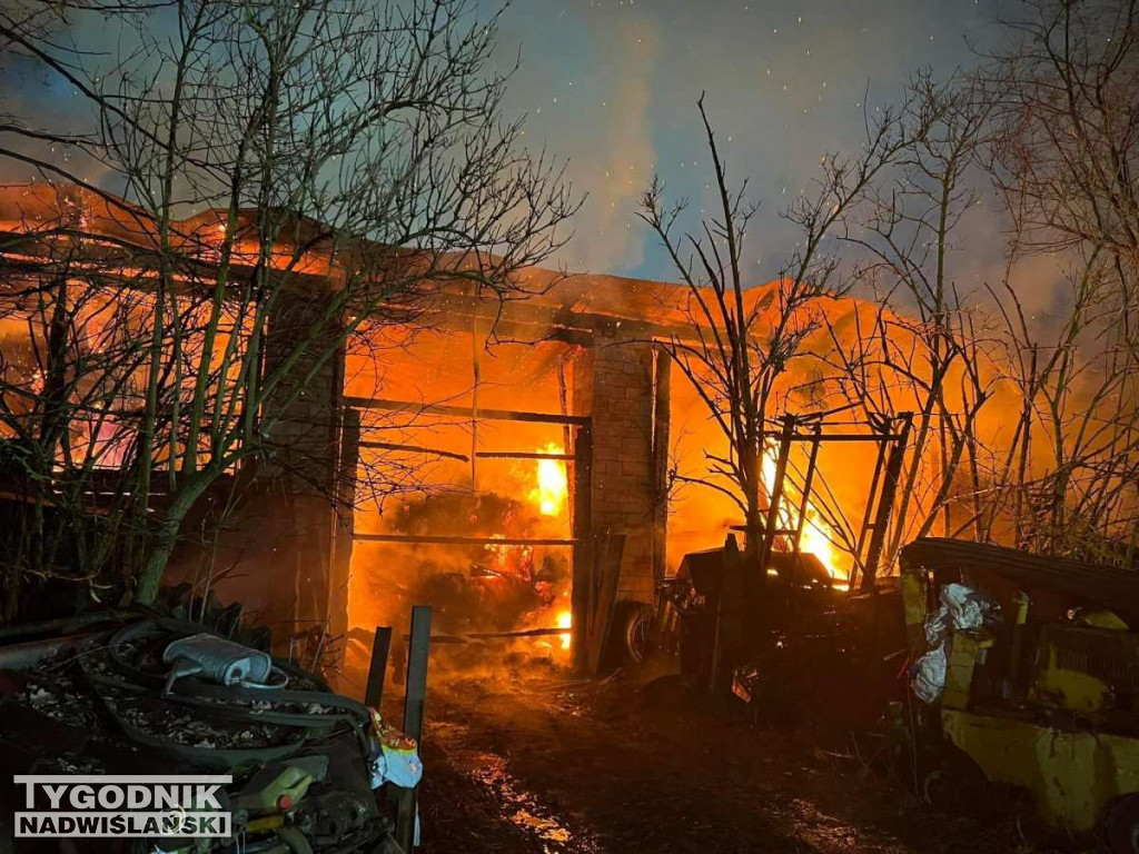 Pożar w Oględowie pod Staszowem