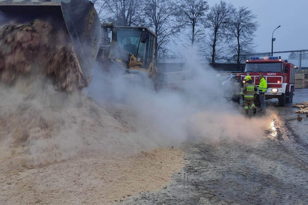Pożar tartaku w powiecie stalowowolskim