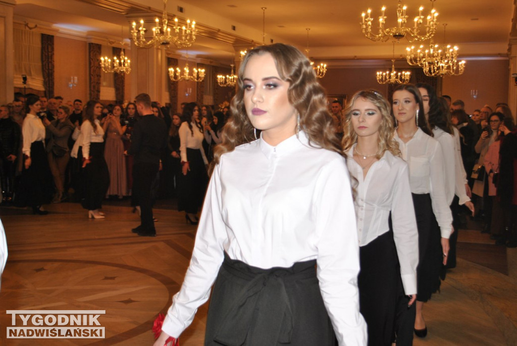 Studniówka LO im. S. Wyszyńskiego w Staszowie 2023