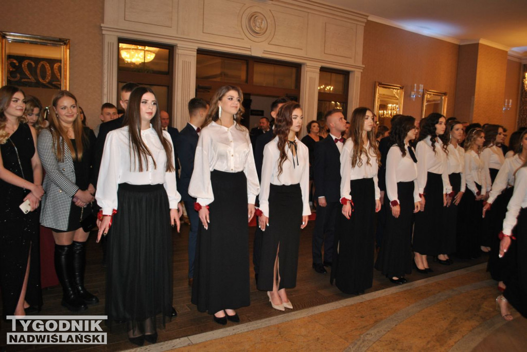 Studniówka LO im. S. Wyszyńskiego w Staszowie 2023