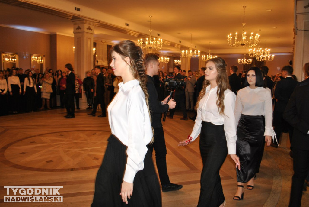Studniówka LO im. S. Wyszyńskiego w Staszowie 2023