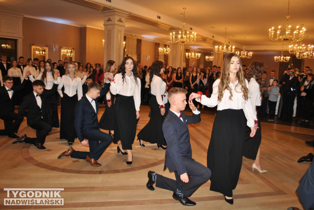 Studniówka LO im. S. Wyszyńskiego w Staszowie 2023