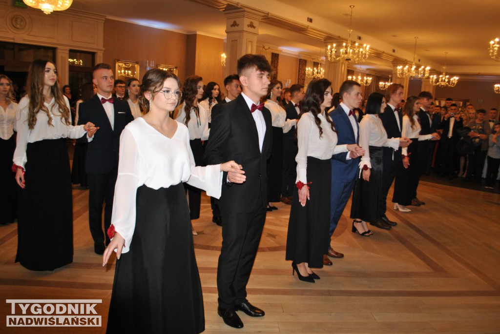Studniówka LO im. S. Wyszyńskiego w Staszowie 2023