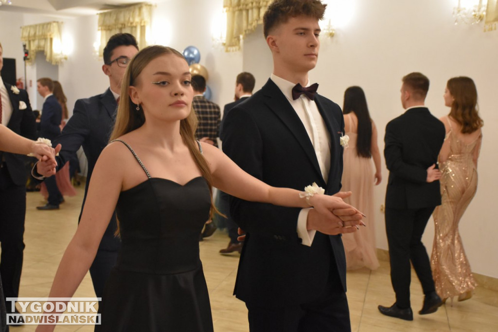 Studniówka LO w Tarnobrzegu część 1