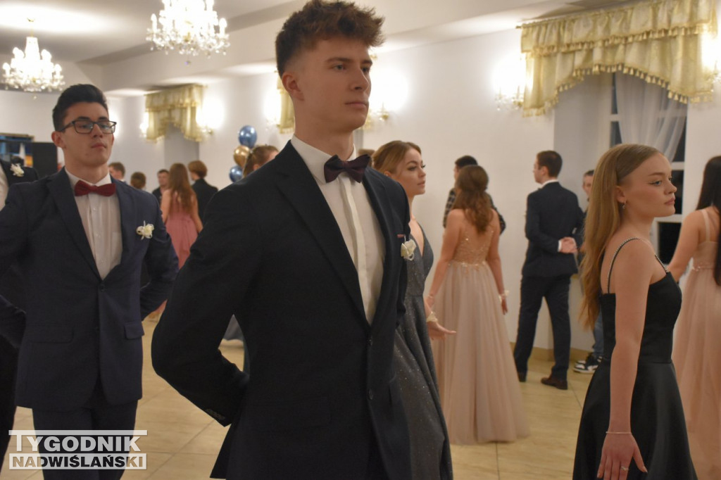 Studniówka LO w Tarnobrzegu część 1