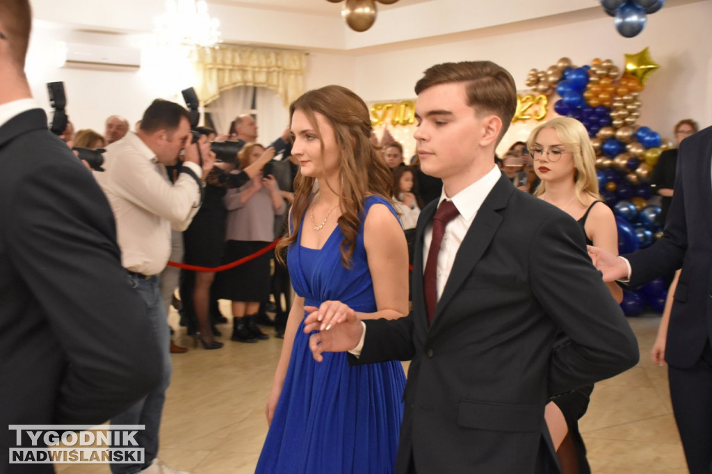 Studniówka LO w Tarnobrzegu część 1