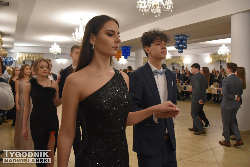 Studniówka LO w Tarnobrzegu część 1