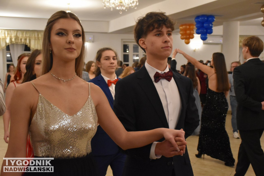 Studniówka LO w Tarnobrzegu część 1