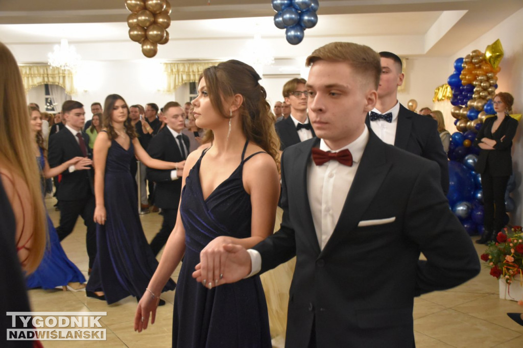 Studniówka LO w Tarnobrzegu część 1