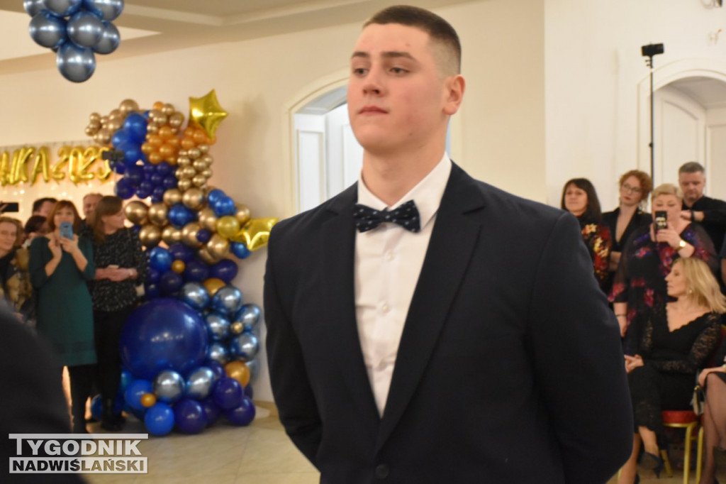 Studniówka LO w Tarnobrzegu część 1