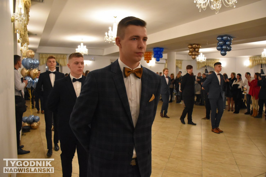 Studniówka LO w Tarnobrzegu część 1
