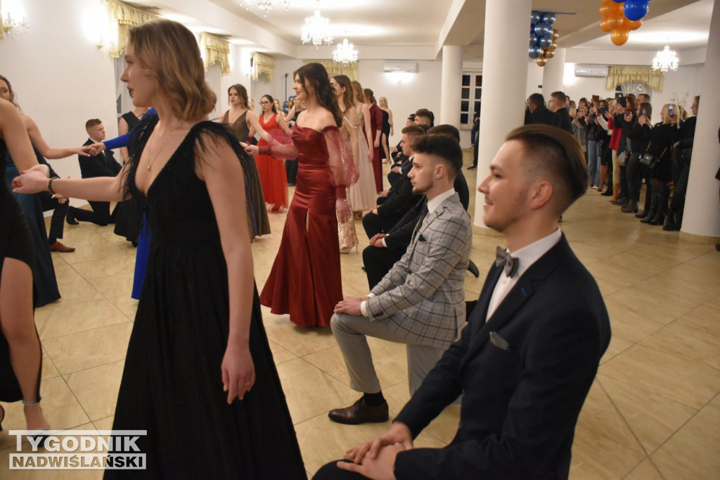 Studniówka LO w Tarnobrzegu część 1
