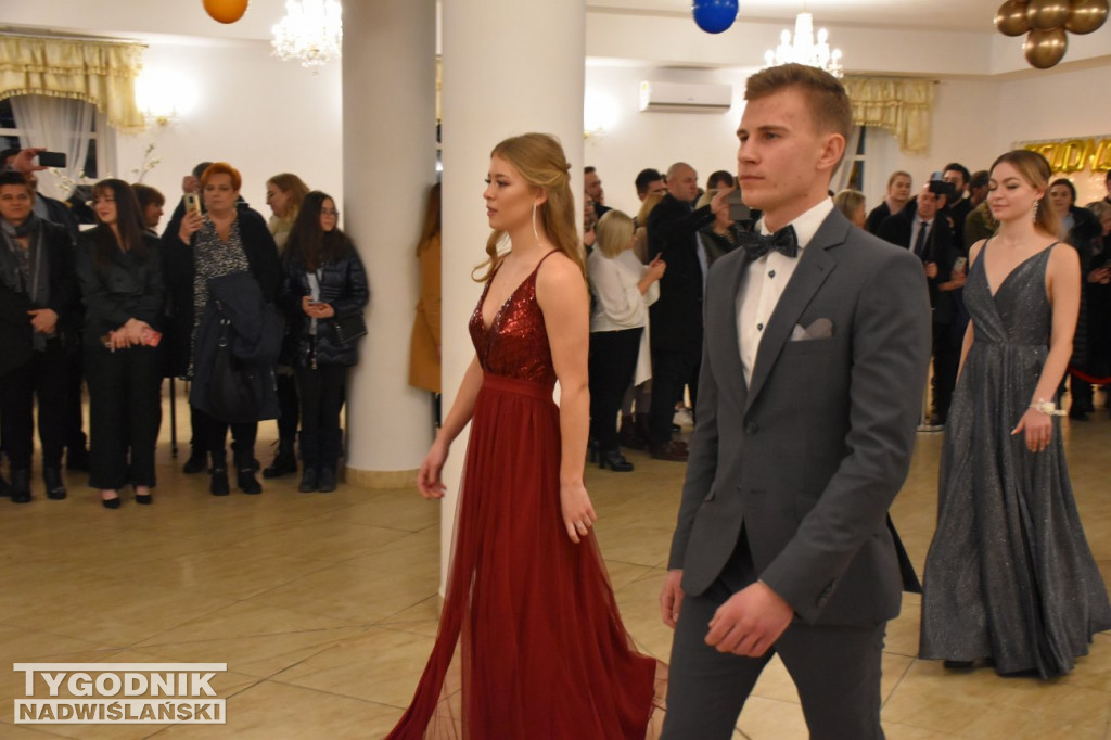 Studniówka LO w Tarnobrzegu część 2