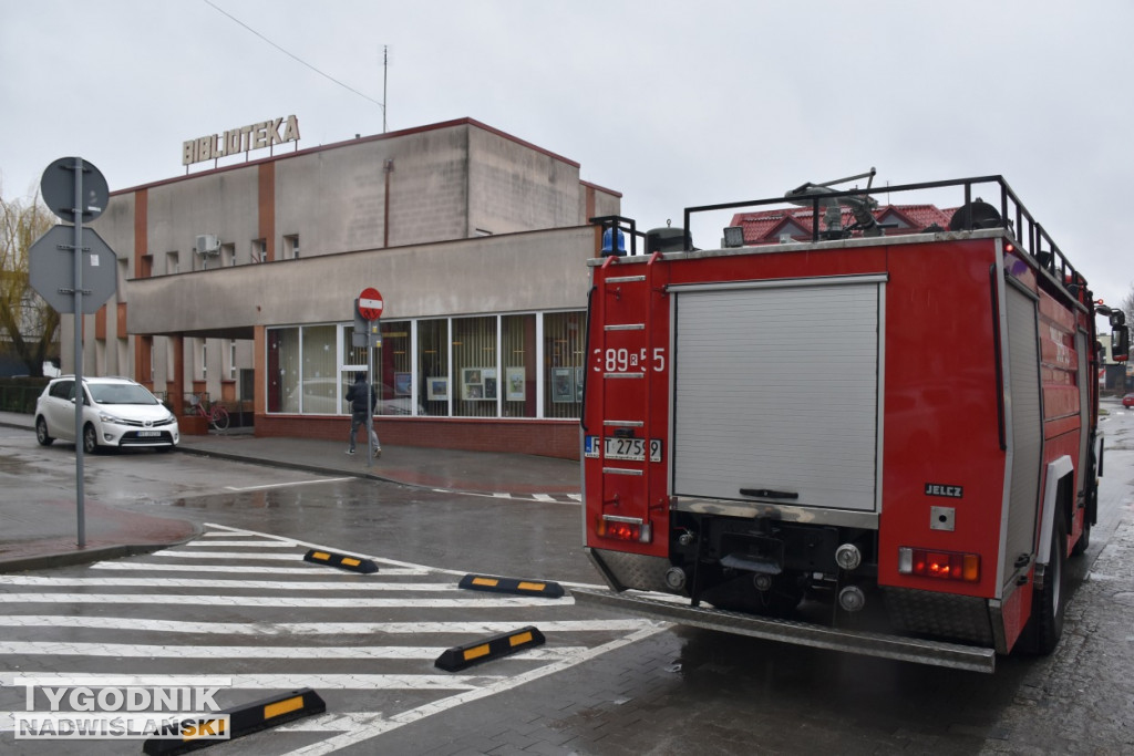 Zalana biblioteka w Tarnobrzegu