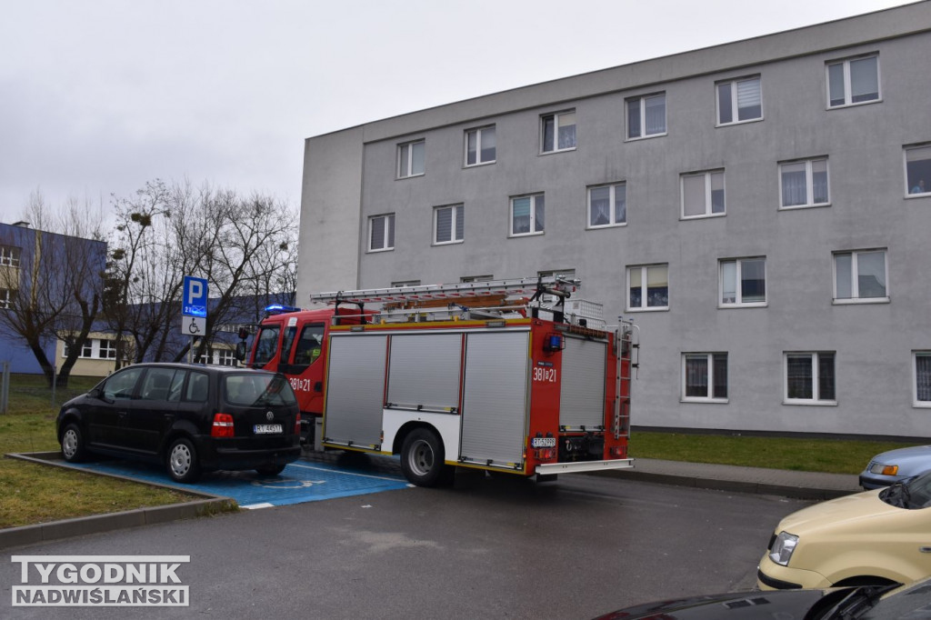 Pożar przy ul. Dąbrowskiej w Tarnobrzegu