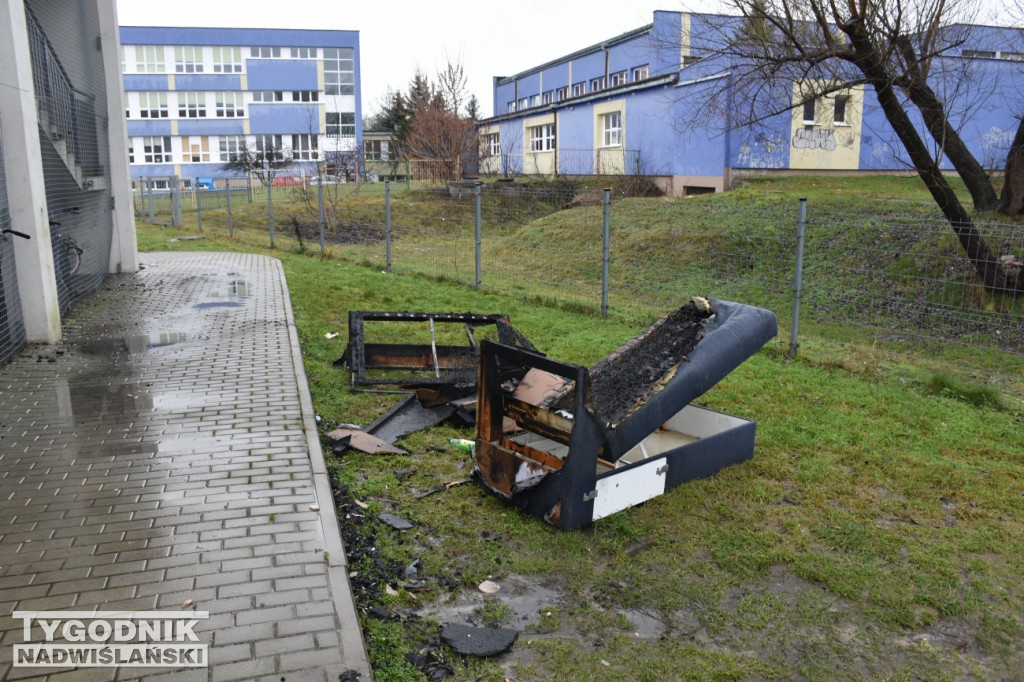 Pożar przy ul. Dąbrowskiej w Tarnobrzegu