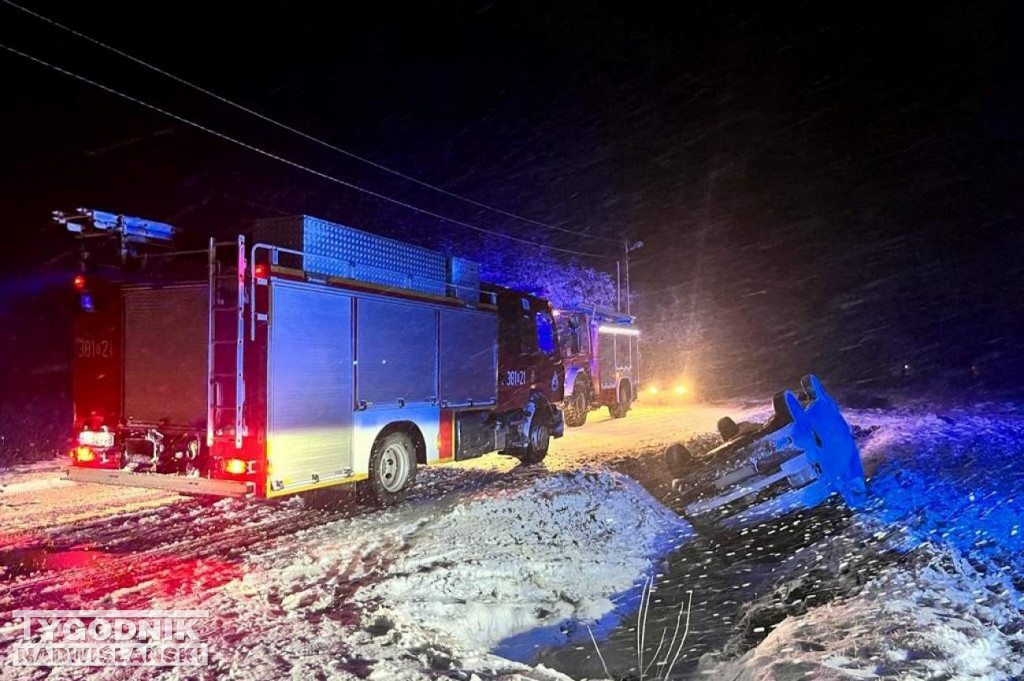 Dachowanie volkswagena w Baranowie Sandomierskim
