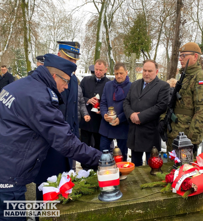 Sandomierzanie w hołdzie powstańcom styczniowym