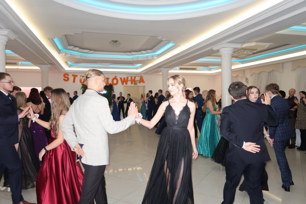 Studniówka ZSO w Grębowie