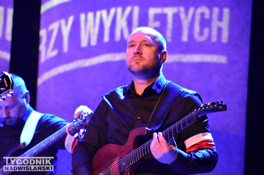 Koncert w Nowej Dębie