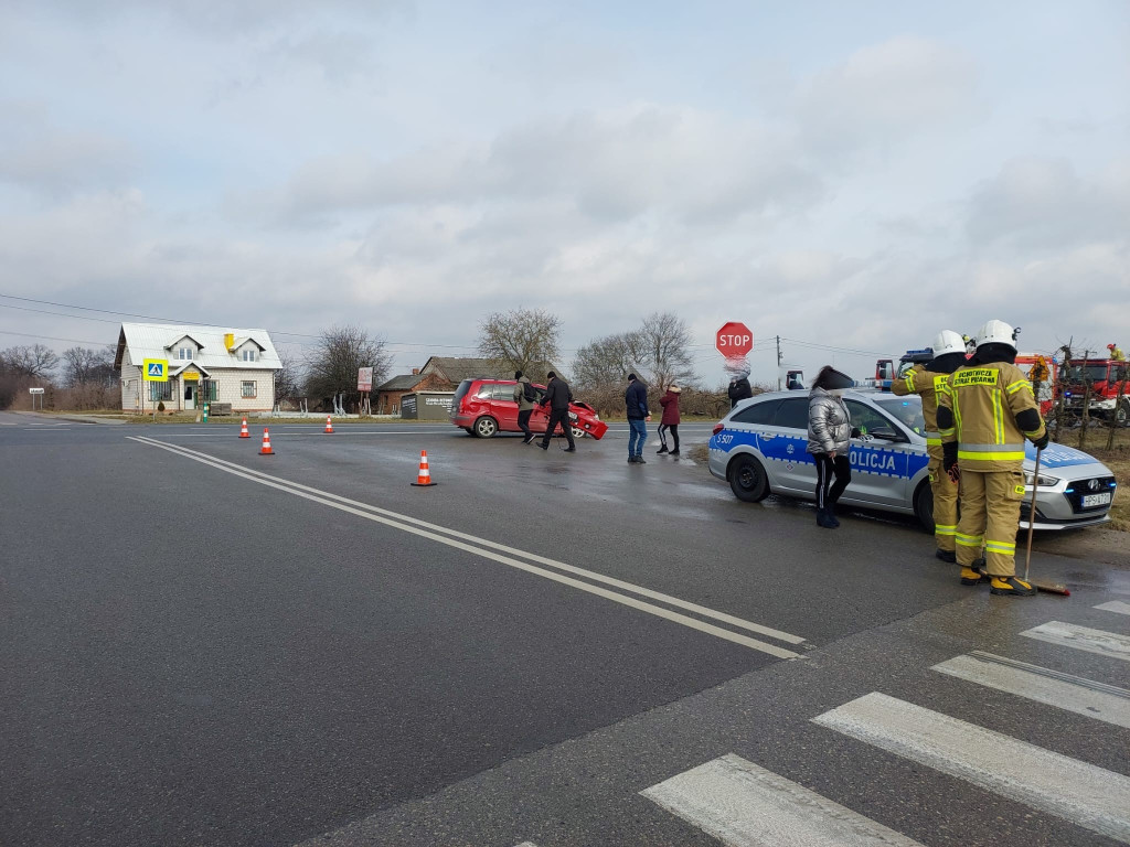 Zderzenie 4 aut w Obrazowie