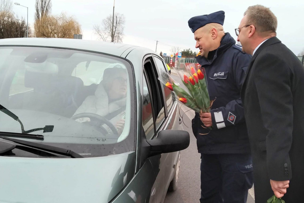 Akcja sandomierskiej policji w Dniu Kobiet