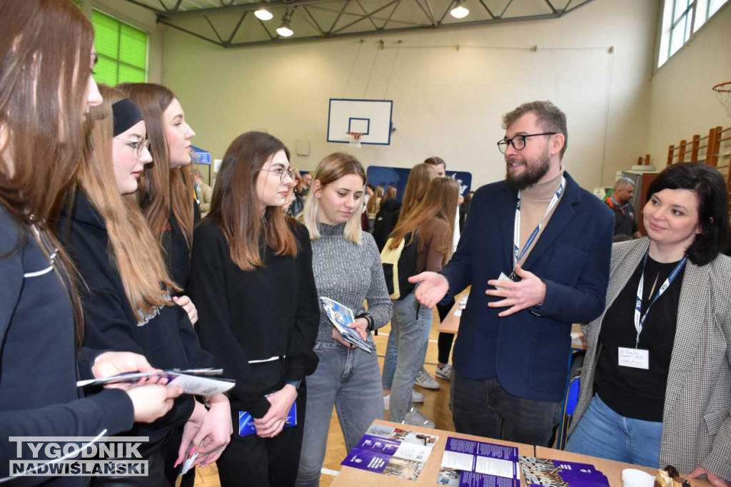 XIV Powiatowe Targi Edukacyjne w Sandomierzu